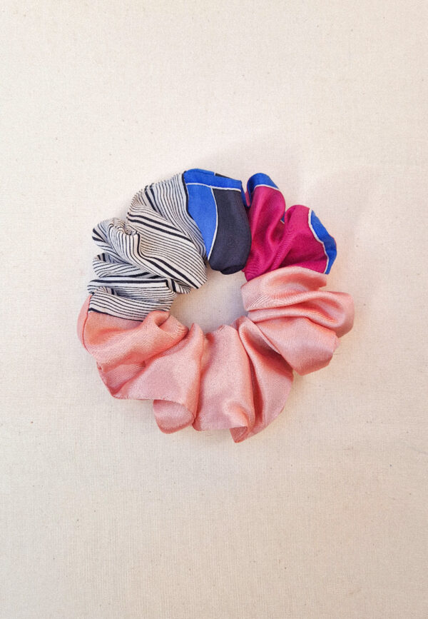Nostalgia Scrunchie